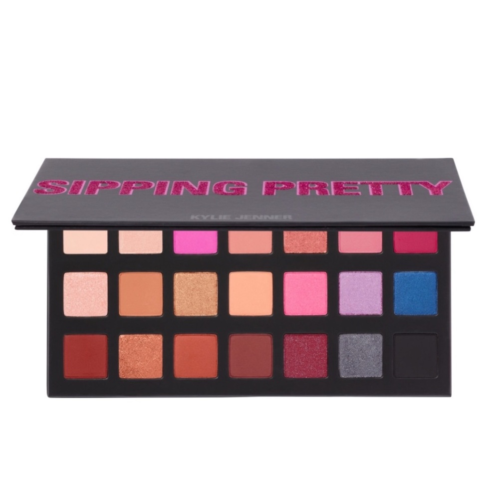 Kylie Cosmetics - Exclusive 2018 Birthday Pallet
